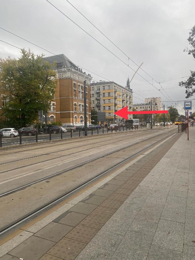 Butas Komfortowy Apartament: Pet-friendly Old Town Retreat Near Park Praski Warsaw